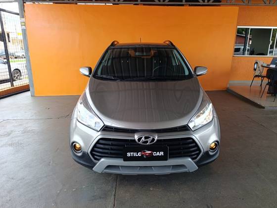 HYUNDAI HB20X 1.6 16V STYLE FLEX 4P AUTOMÁTICO